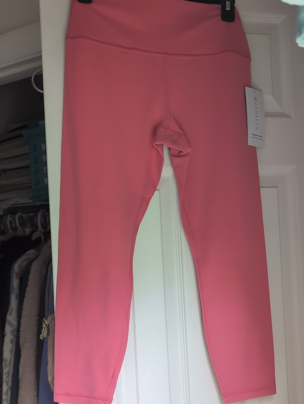 Athleta Coral Pink 3/4 Length Leggings, Women's Large NWT!